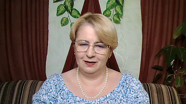 Selena-Velvet online show from October 16, 1:01 pm