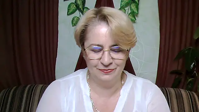 Selena-Velvet online show from October 18, 1:23 pm