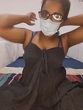 sexybolegirl online show from June 16, 4:42 pm
