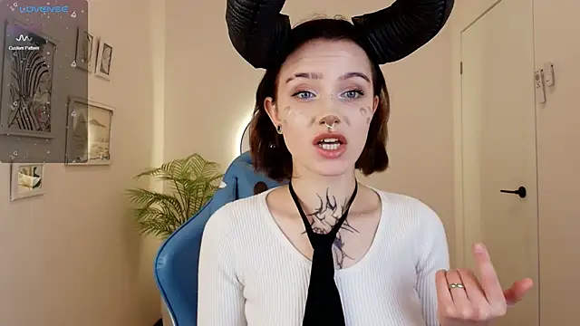 Snapshot of Elastikisss chatting on October 28, 2:26 am Elastikisss online show from October 28, 2:26 am