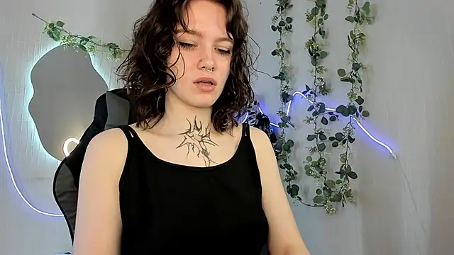 Elastikisss online show from April 21, 10:21 am