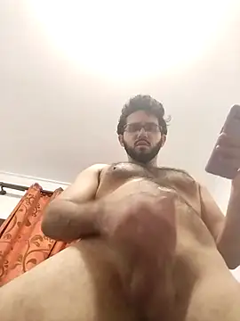 Snapshot of bernar252 chatting on October 22, 11:43 am bernar252 online show from October 22, 11:43 am