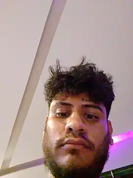 OtioseTagline online show from January 10, 6:09 pm