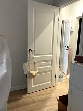 LinaViam online show from October 2, 7:04 am