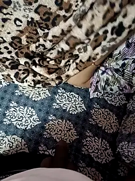 HotLugai97 online show from October 15, 7:14 pm