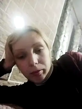 Ponka2011 online show from October 25, 5:15 am