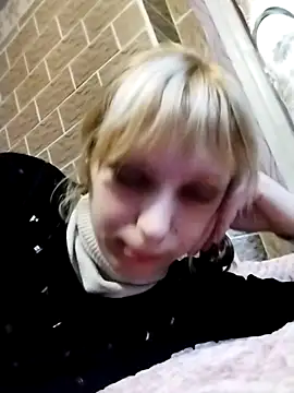 Ponka2011 online show from December 3, 6:43 am