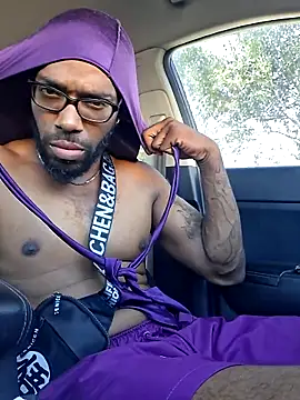 214KingLonggg online show from March 12, 9:54 pm