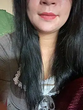 Snapshot of violet-00 chatting on September 26, 2:04 am violet-00 online show from September 26, 2:04 am