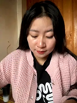 violet-00 online show from November 3, 12:35 am