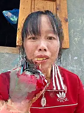 Snapshot of helenzz chatting on October 27, 6:17 am helenzz online show from October 27, 6:17 am