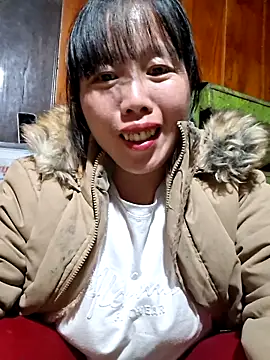 Snapshot of helenzz chatting on November 2, 1:02 pm helenzz online show from November 2, 1:02 pm