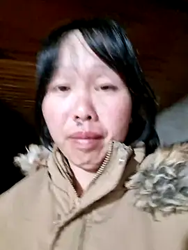 Snapshot of helenzz chatting on November 27, 12:56 am helenzz online show from November 27, 12:56 am