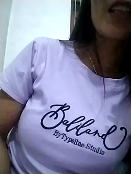 Snapshot of abigail-00 chatting on November 15, 11:40 am abigail-00 online show from November 15, 11:40 am