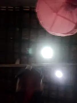 Snapshot of nudeART4you chatting on November 13, 5:39 am nudeART4you online show from November 13, 5:39 am