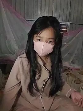 Helen-Tran online show from February 28, 2:12 am