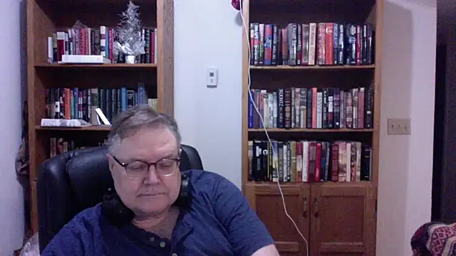 Vinyl22xh online show from June 30, 2:01 am