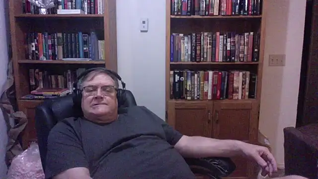 Vinyl22xh online show from July 31, 2:11 am