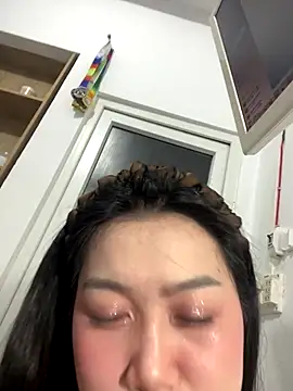 -Halley- online show from September 22, 11:01 am