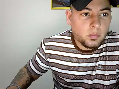 maximus888A online show from March 20, 10:25 pm