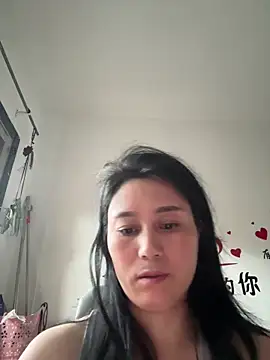 Snapshot of aoyo66 chatting on May 18, 10:15 pm aoyo66 online show from May 18, 10:15 pm