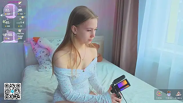 BarelyBliss online show from November 12, 8:48 am