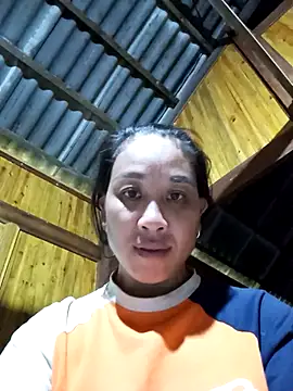 Snapshot of vtmbae chatting on May 19, 11:22 pm vtmbae online show from May 19, 11:22 pm