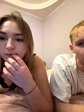 LinChka5789 online show from October 14, 9:15 pm