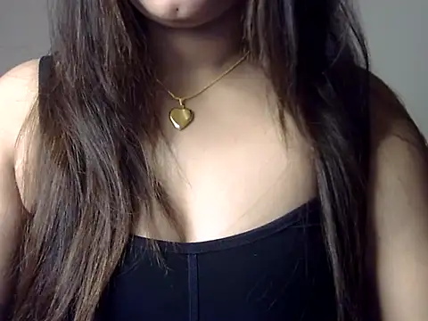 Snapshot of Aaliya02 chatting on October 9, 1:58 am Aaliya02 online show from October 9, 1:58 am