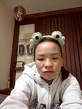 Snapshot of ___Dorry02___ chatting on December 23, 4:10 am Dorry02 online show from December 23, 4:10 am