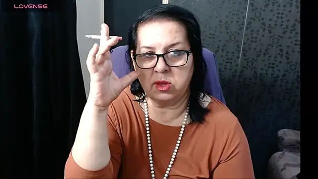 Snapshot of MissSanjanne chatting on January 28, 7:32 pm MissSanjanne online show from January 28, 7:32 pm