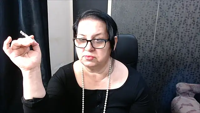 Snapshot of MissSanjanne chatting on March 18, 7:41 am MissSanjanne online show from March 18, 7:41 am
