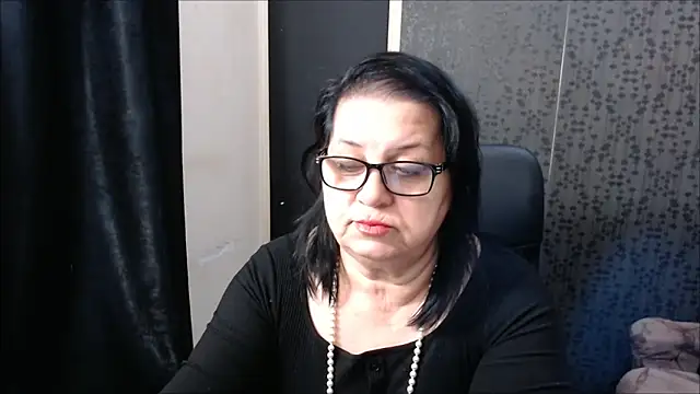 Snapshot of MissSanjanne chatting on March 18, 3:31 pm MissSanjanne online show from March 18, 3:31 pm