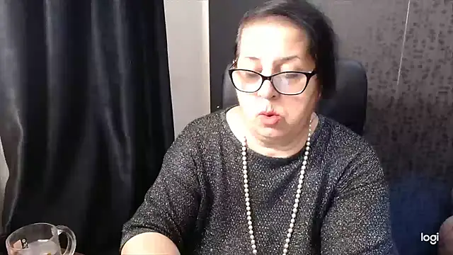 Snapshot of MissSanjanne chatting on October 7, 6:54 am MissSanjanne online show from October 7, 6:54 am
