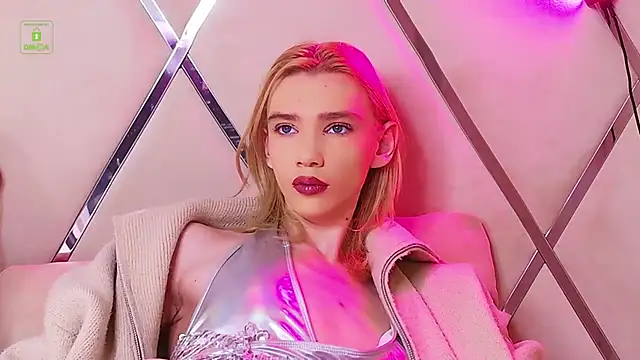 RobertDevine online show from November 16, 8:25 pm