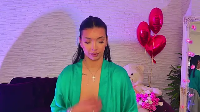 Snapshot of MeganSin_ chatting on February 12, 6:08 am MeganSin online show from February 12, 6:08 am