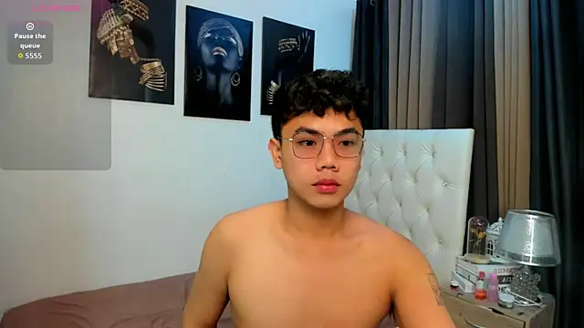 JuliuswildCock online show from October 9, 5:55 pm