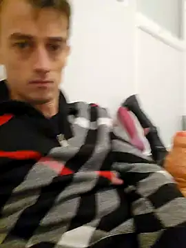 Chrisou73 online show from February 14, 4:15 pm