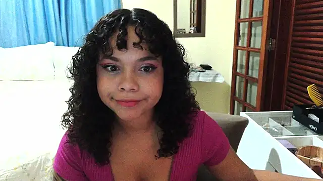 sweetamy326 online show from January 12, 1:00 am