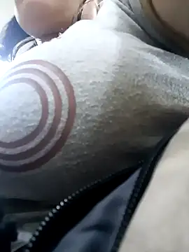 Mia-love-03 online show from November 4, 9:25 pm