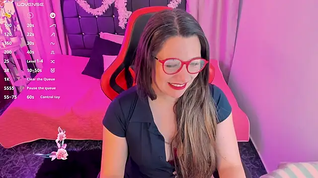 Hanna MA online show from February 12, 8:04 pm