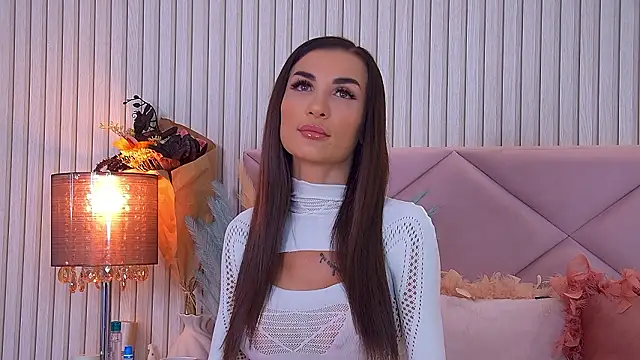 Snapshot of CindyKassidy chatting on February 16, 6:53 am CindyKassidy online show from February 16, 6:53 am