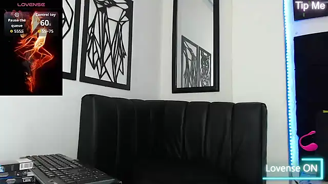 Sophia hott01 online show from April 8, 12:05 pm