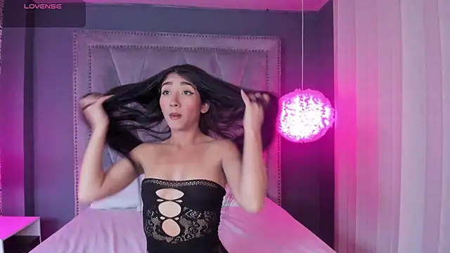 Mariana Kalo online show from October 8, 11:19 am