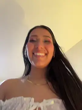 IsabellaJoness  online show from February 24, 8:07 pm