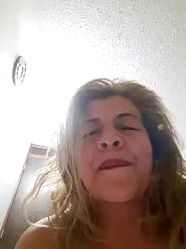 Snapshot of Abby-Blonde chatting on October 23, 8:46 am Abby-Blonde online show from October 23, 8:46 am