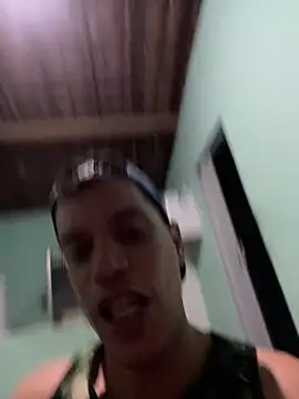 Snapshot of Nethinhoo chatting on October 29, 12:13 am Nethinhoo online show from October 29, 12:13 am