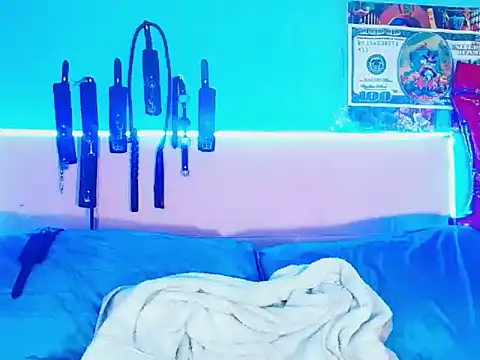 mylygrey online show from February 12, 4:02 pm