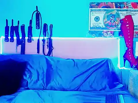 mylygrey online show from February 16, 5:09 pm