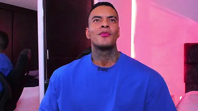 Snapshot of binmontana_ chatting on September 23, 8:45 pm binmontana online show from September 23, 8:45 pm